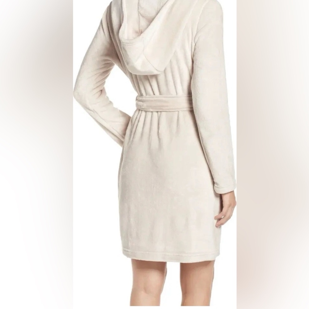 Ugg Miranda Hooded Ivory Cream Robe Size Large - Picture 3 of 9